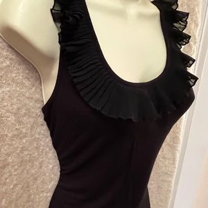 H&M Ruffled Scoop neck tank